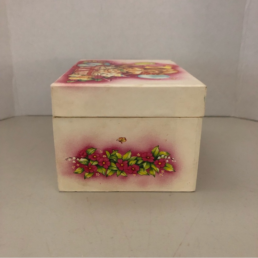 Vintage Jewelry Music Box London Bridge Birthday Puppy Kittens - Picture 4 of 9